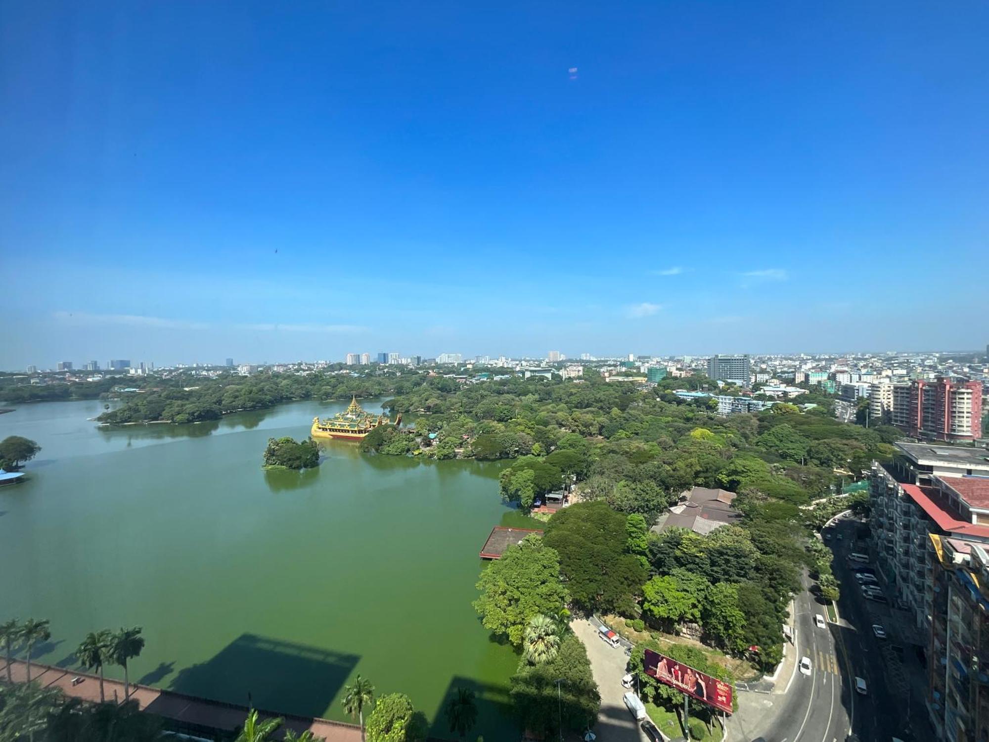 Wyndham Grand Yangon Hotel Eksteriør billede